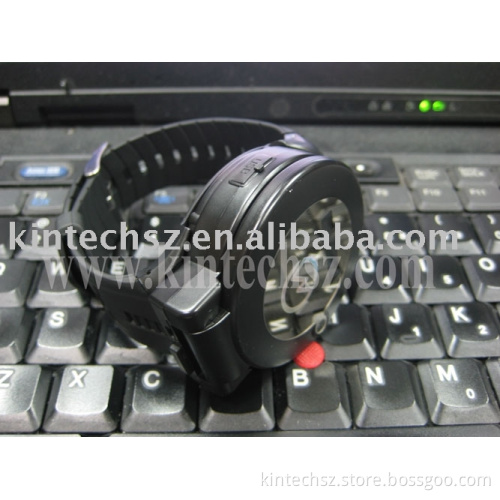 Fashionable 1.5" LED FM3/4 Watch Mobile Phone G104